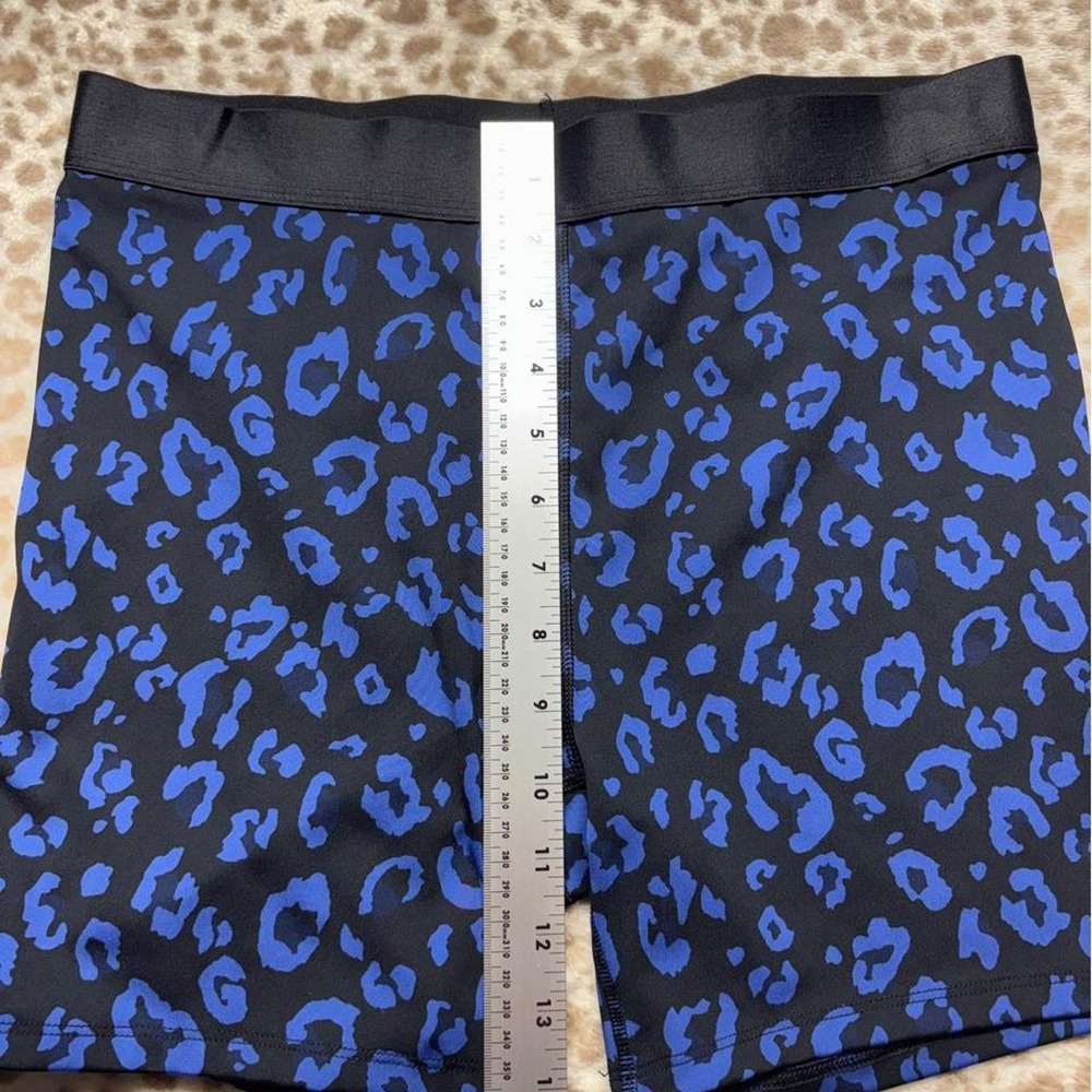 All In Motion - Workout Shorts - Picture 4 of 5